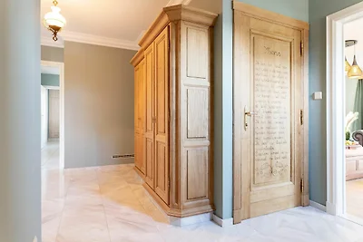 Ländliches Ferienhaus mit Whirlwanne in...