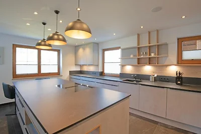 Exklusive Wohnung mit Garten und Whirlpool