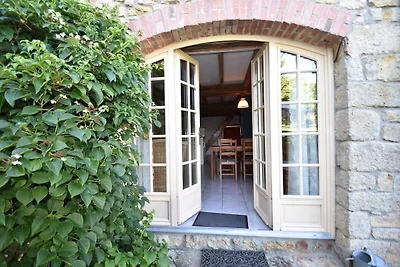Ferienhaus in Saizy mit Terrasse