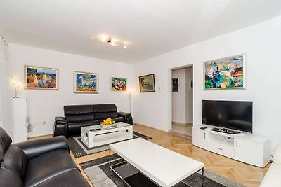 Apartment Iva 31 - Two-Bedroom Apartment with...