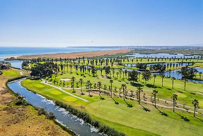 Villa in Albufeira bij Salgados Strand