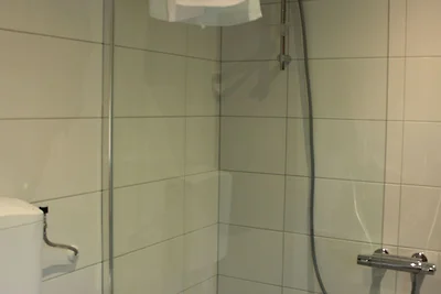 Confortevole bungalow con caminetto nella...