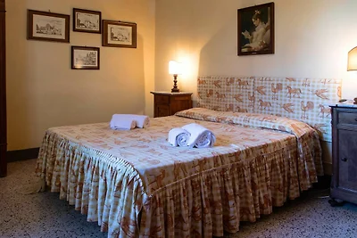 Moderne Villa mit Swimmingpool in Ghizzano...