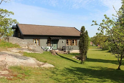 5 Personen Ferienhaus in ASKERÖARNA-By Traum