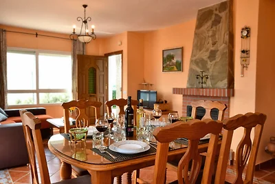 Idyllische Höhlenwohnung mit Terrasse in...