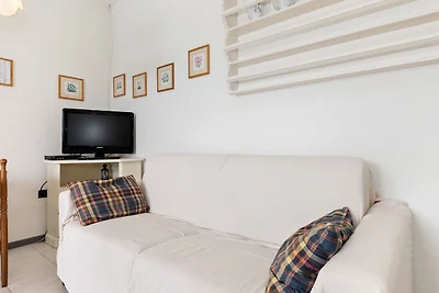 Moderna casa vacanze a Lazise con piscina in...