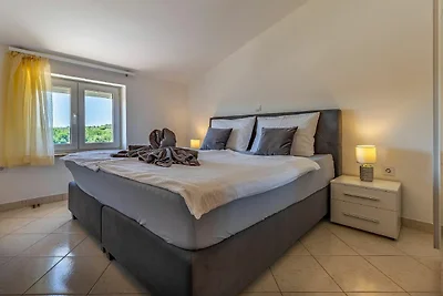 Appartement in Banjole vlakbij de zee