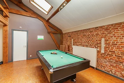 Luxuriöses Ferienhaus mit Sauna in Ouffet