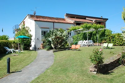 Villa in Velia mit Meerblick