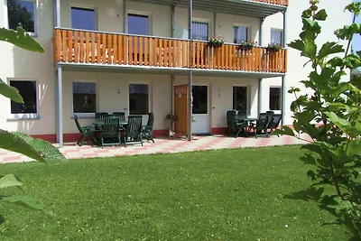 Ferienwohnung in Burg Reuland mit Wald
