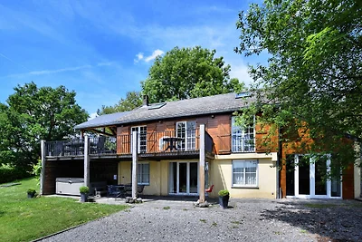 Sfeervol chalet in Septon met sauna en...