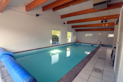 Casa vacanze con piscina interna riscaldata