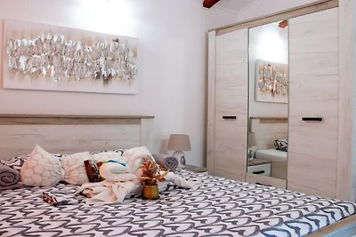 Authentic Dalmatian Treasure Homes - House...