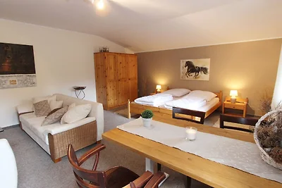 Moderno appartamento a Kirchdorf con piscina