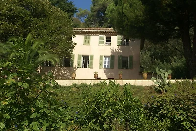 Villa del XVIII secolo a Cannes con piscina