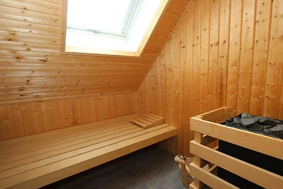 Daelenbroeck Ensuite Sauna 8