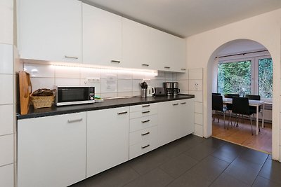 Helles Ferienhaus mit Terrasse in Medebach