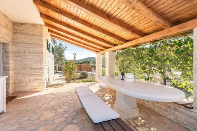 One Bedroom House with Terrace and Pool