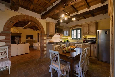 Ferienhaus in Cortona mit Swimmingpool