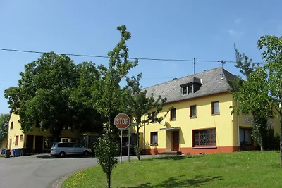 Spaziosa casa vacanze a Eifel con barbecue