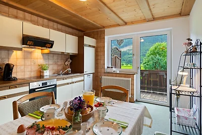 Gemütliches Apartment in Mühlbach mit Balkon