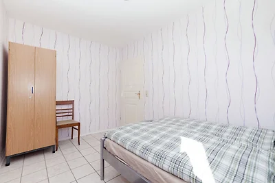 Ferienwohnung in Densberg mit Terrasse