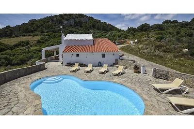 Schönes Ferienhaus in der Nähe von Monte Toro