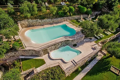 Appartamento per vacanze Borgo Alba Chiara co...
