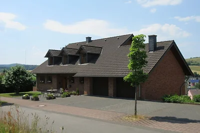 Ferienwohnung in Daun mit Schwimmbecken