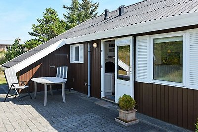 Modernes Ferienhaus in Henne mit Terrasse
