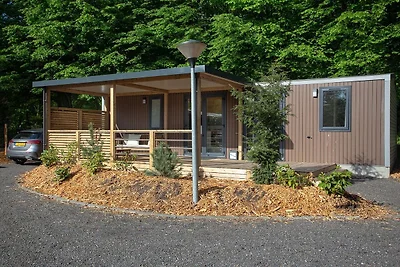 Attraente chalet vicino alla foresta