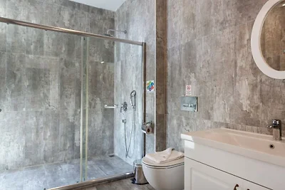 Villa in Kalkan mit Schwimmbecken