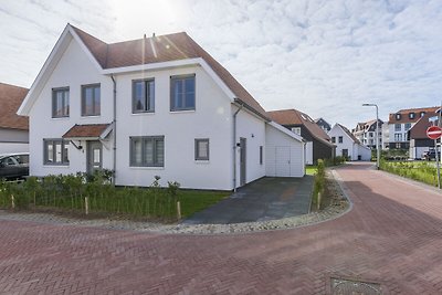 Luxuriöse Villa in Cadzand in Strandnähe