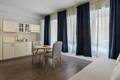 Largo Molina - Interno 3