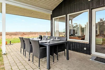 14 Personen Ferienhaus in Løgstør-By Traum