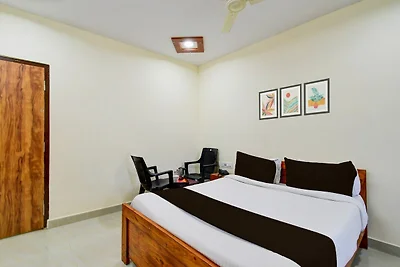 Super Hotel O Bolligudem