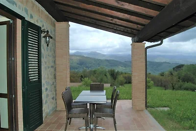 Ferienhaus mit Pool in Camporgiano