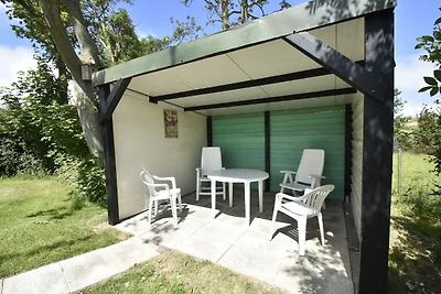 Appartement in Hippolytushoef mit Garten