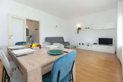 Wohnung in Roses mit Pool