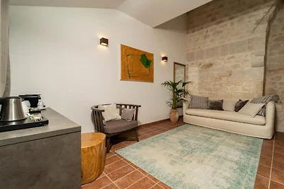 Historic Han Hideaway Double Room 8