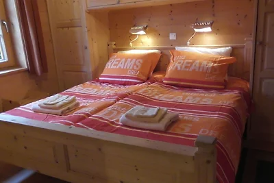 Spazioso chalet con sauna a...