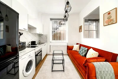 Helle 2-Zimmer-Wohnung in West Kensington