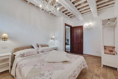 Wohnung in Mombaroccio mit Schwimmbad