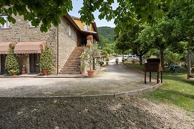 Malerisches Ferienhaus mit Pool in Assisi