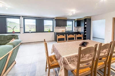 Moderne Ferienwohnung für 7 Personen