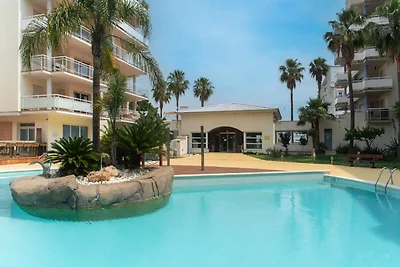 Apartment in Roses mit Blick auf den Kanal un...