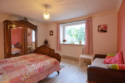 Gemütliches Ferienhaus in Elsenborn am Wald