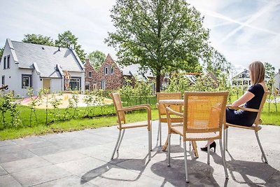 Luxus-Ferienhaus mit Whirlpool, 4 km von Maas...