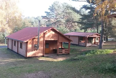 Mit Sauna und Boot am See "F"