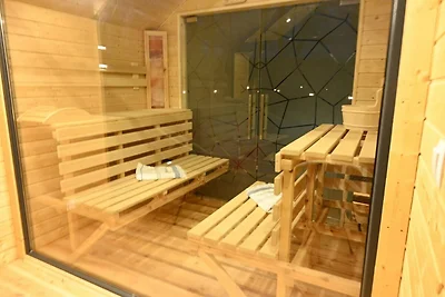 Ferienhaus am Seeufer, Sauna, Whirlpool